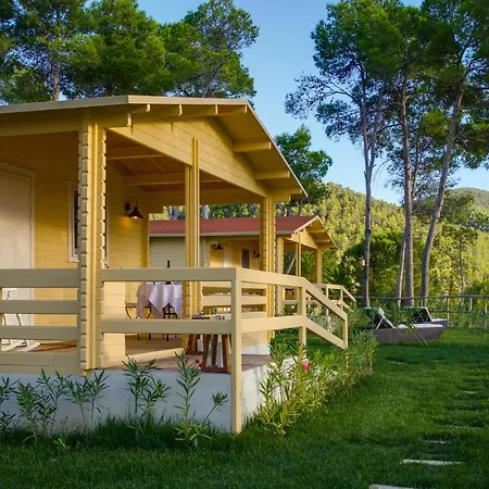 La Escondida - Singular's Otel 4*
